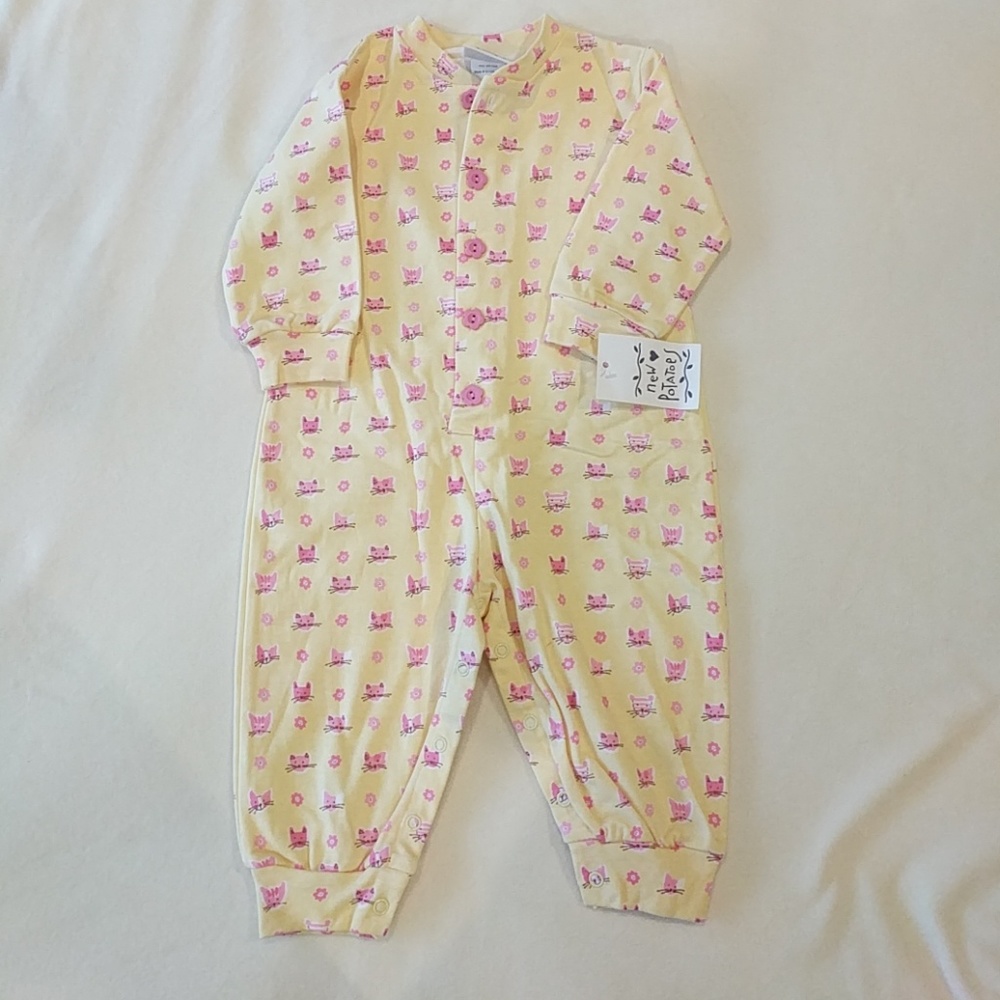 NWT Comfy 12M One Piece Cat/Kitty Outfit